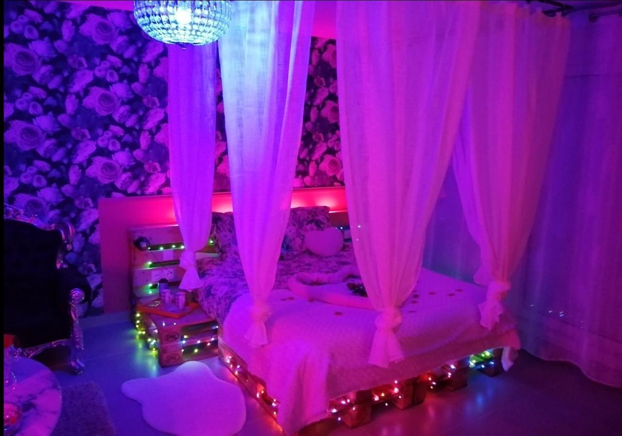 Romantisme Et Glamour 2 Avec Spa , Clim Et Jardin Dijon Exterior foto