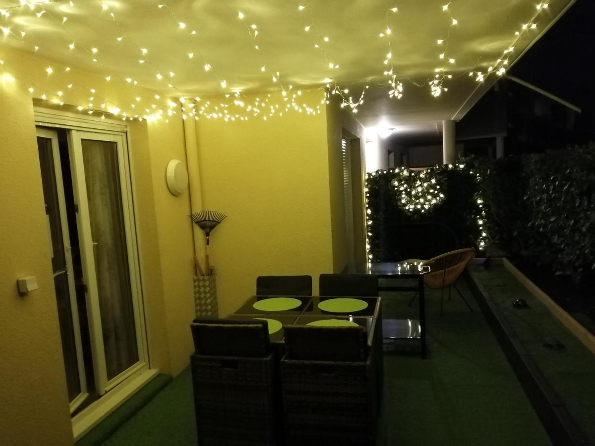 Romantisme Et Glamour 2 Avec Spa , Clim Et Jardin Dijon Exterior foto